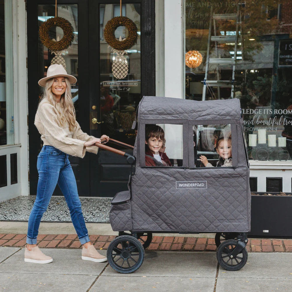 Vinteröverdrag i grått till flersitsiga barnvagnen WonderFold W4 Luxe Stroller Wagon