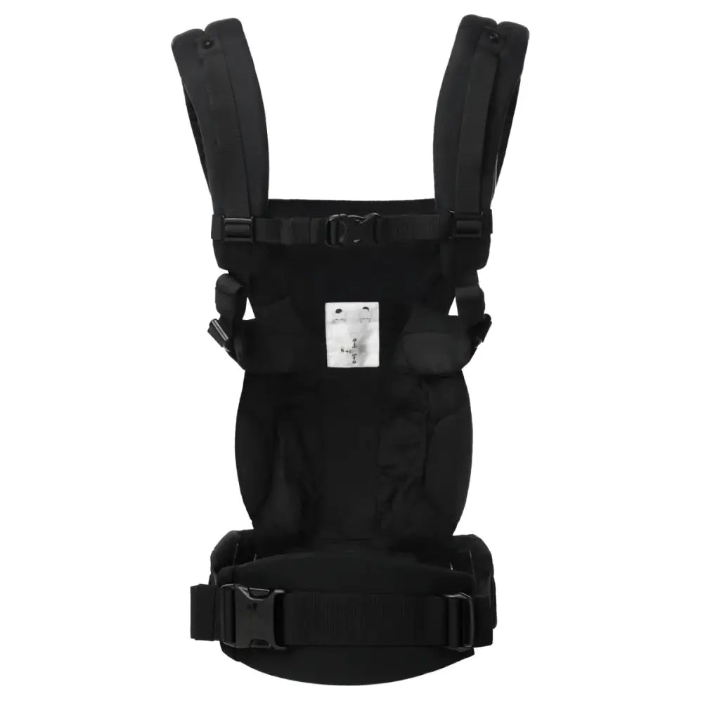 Hyr Ergobaby Omni Dream Bärsele i Onyx Black av Parently